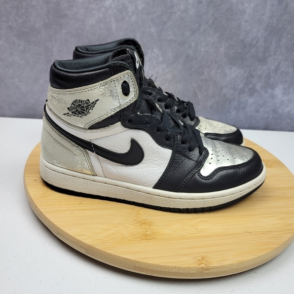 Nike Air Jordan 1 High OG Metallic Silver Size 7 - Picture 2 of 14